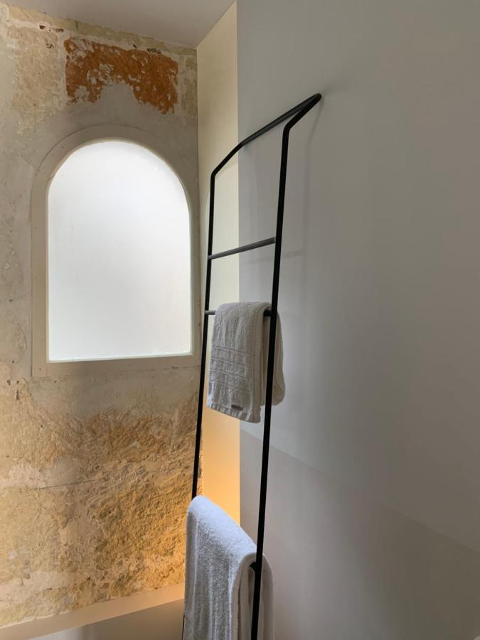 Fragile Hotel Ciutadella  Dış mekan fotoğraf