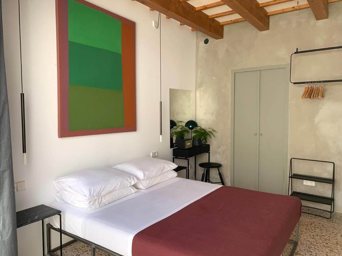 Fragile Hotel Ciutadella  Dış mekan fotoğraf