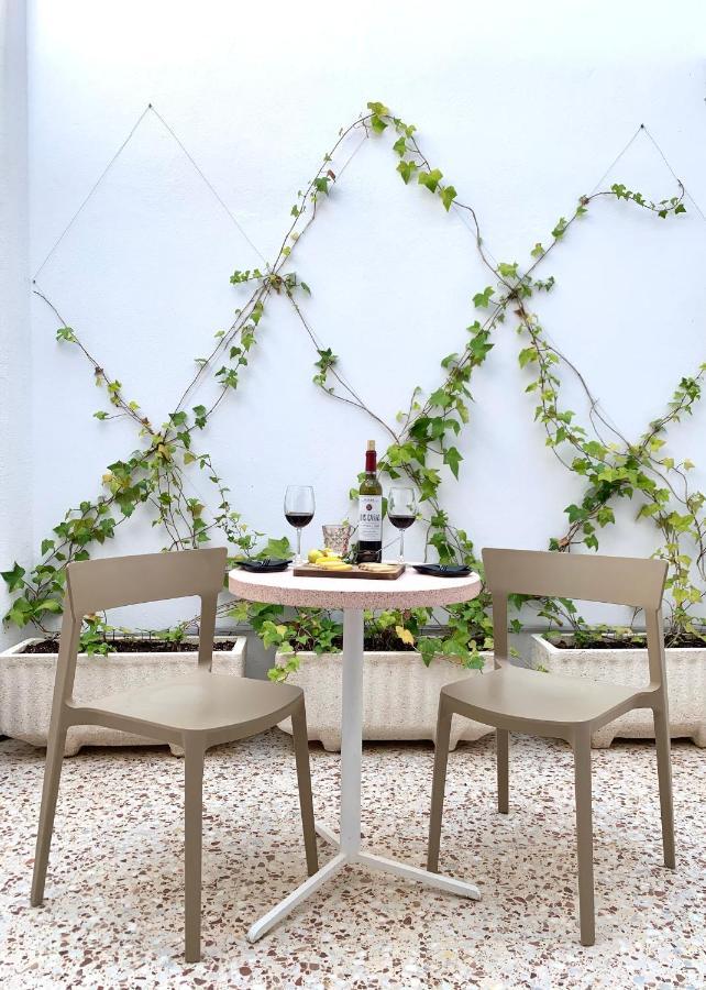 Fragile Hotel Ciutadella  Dış mekan fotoğraf